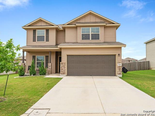 House for sale in New Braunfels