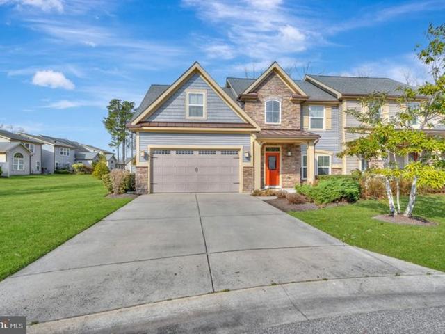 Condo for sale in Delaware