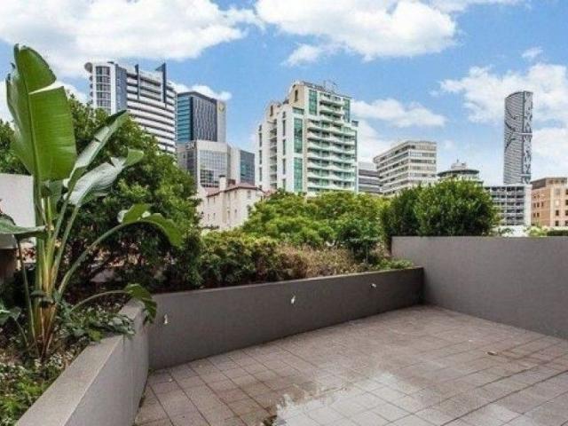 Apartment for rent in Toombul, Queensland