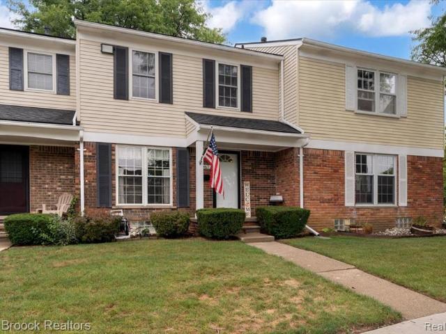Condo for sale in Park Place, Sterling Heights
