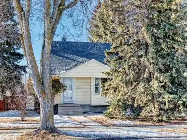 House for sale in Alberta