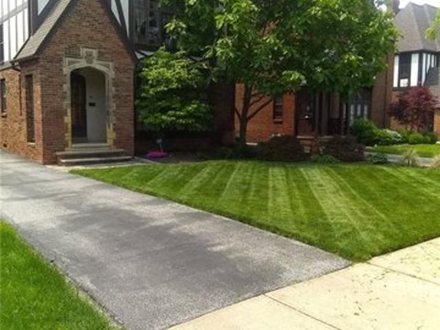 House for sale in Sussex, Shaker Heights