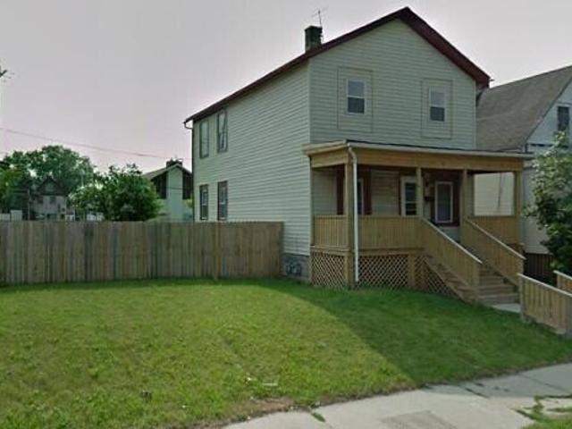 House for sale in Milwaukee, Wisconsin