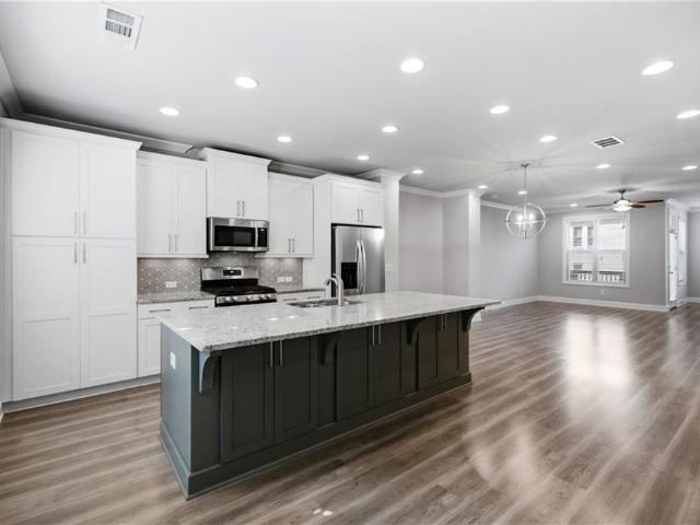 Townhouse for sale in Suwanee, Georgia