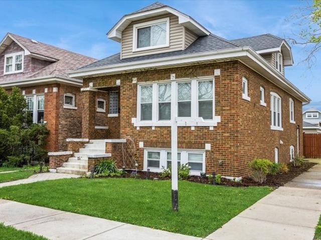 House for sale in Berwyn, Illinois