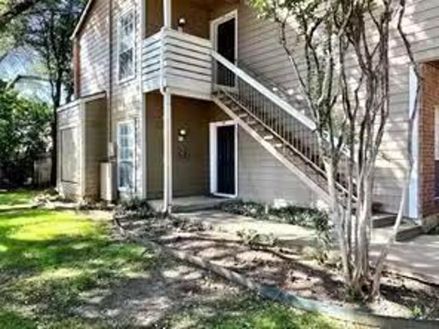 House for sale in Irving