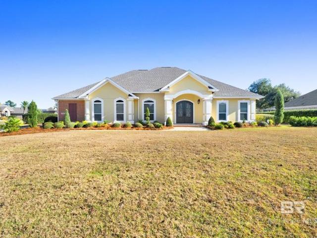 House for sale in Gulf Shores, Alabama