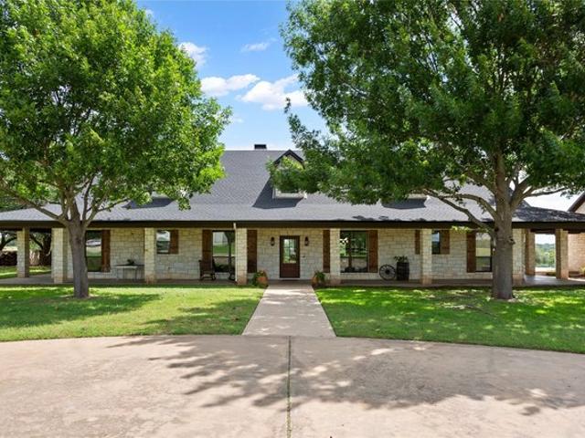 Farm for sale in China Spring, Texas