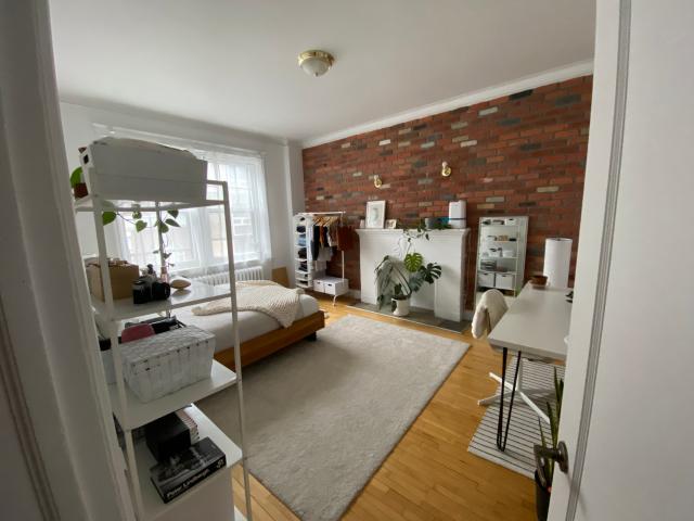 Apartment for rent in St. Leonard's, Quebec