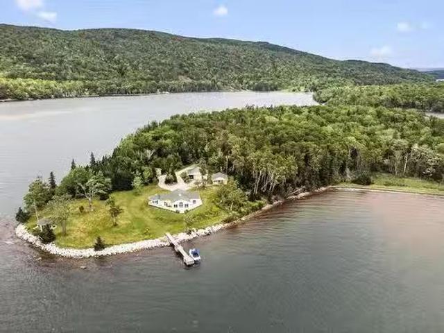 House for sale in Marble Mountain, Nova Scotia