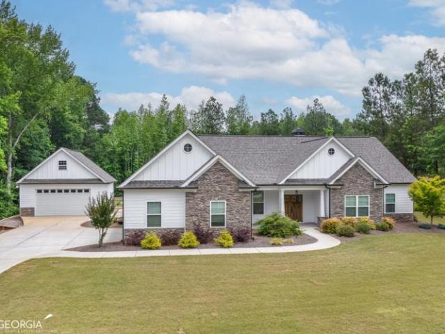 House for sale in Williamson, Georgia