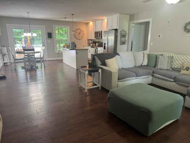 House for sale in Russell Springs, Kentucky