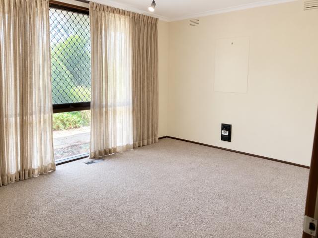 Apartment for rent in Burwood East, Melbourne