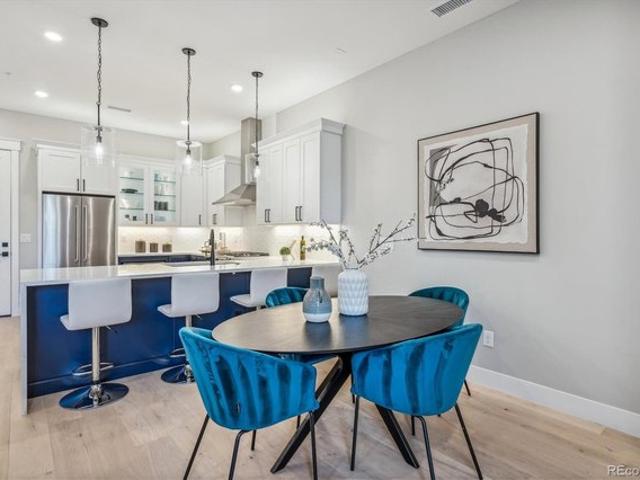 Townhouse for sale in Arapahoe, Colorado