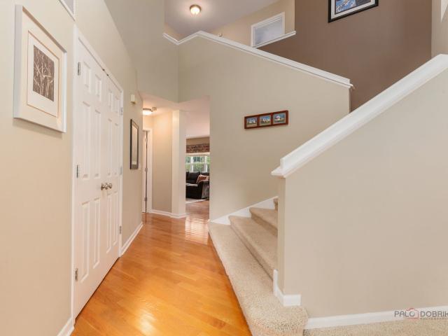 House for sale in English Meadows, Grayslake