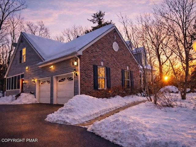 House for sale in Bartonsville, Pennsylvania