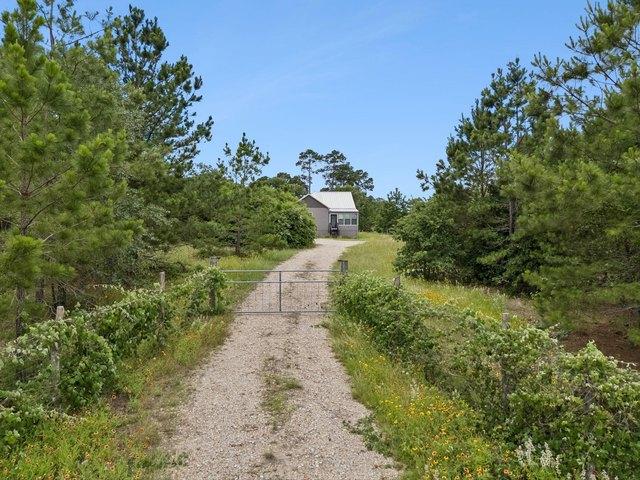 House for sale in Paige, Texas