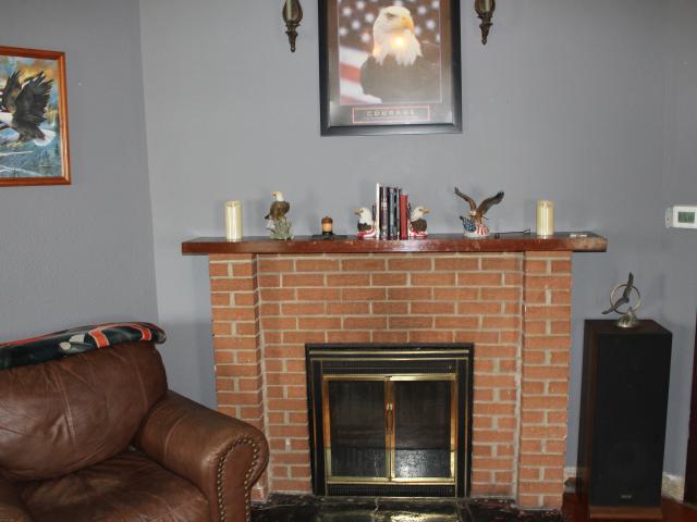 House for sale in Rosedale, Indiana