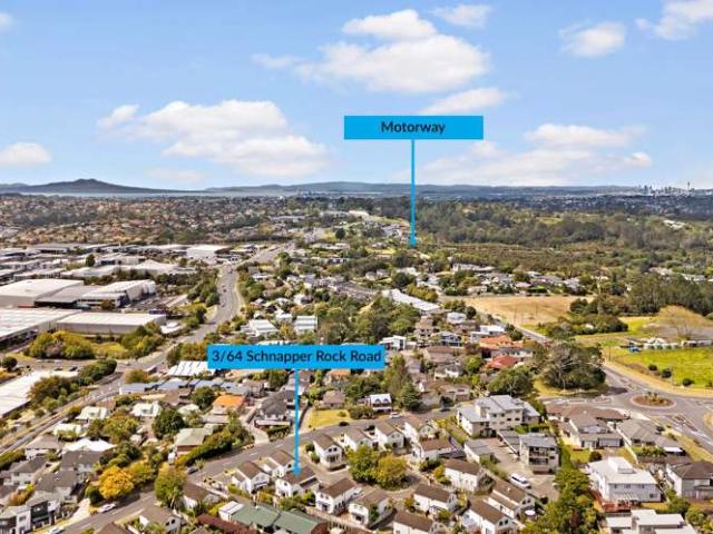 Townhouse for sale in Paremoremo