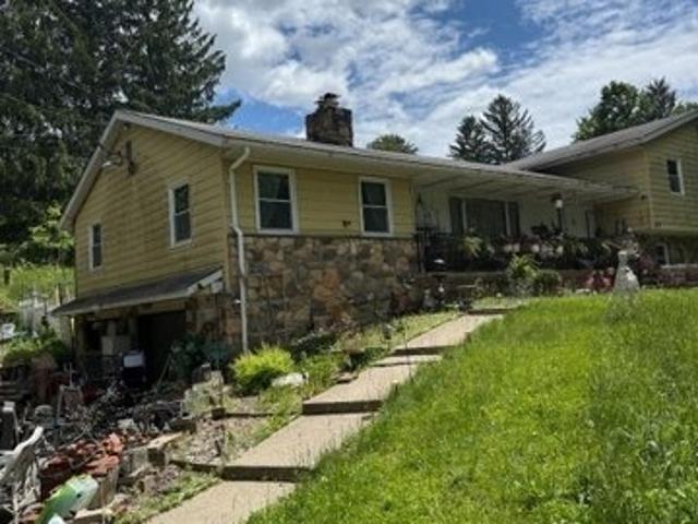 House for sale in Franklin, New Jersey