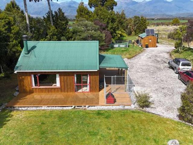House for sale in Cape Foulwind, West Coast