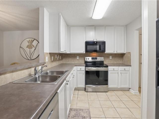 Condo for sale in Brookhaven, DeKalb County
