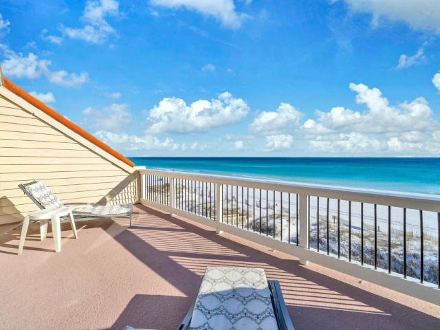 Townhouse for sale in Destin