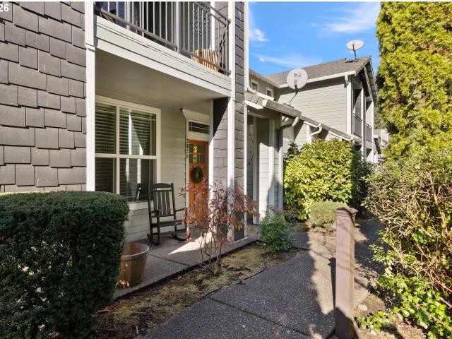 Condo for sale in Oregonia