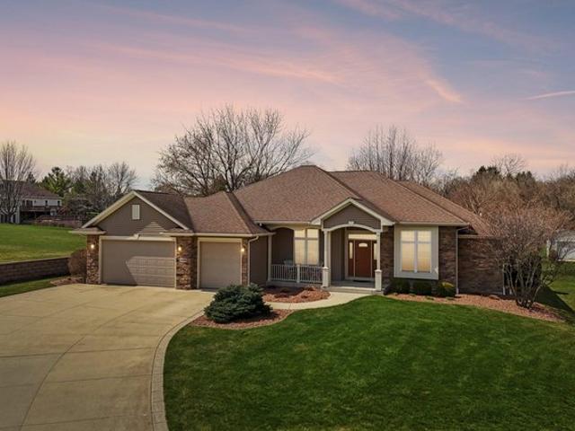 House for sale in Pleasant Prairie, Wisconsin