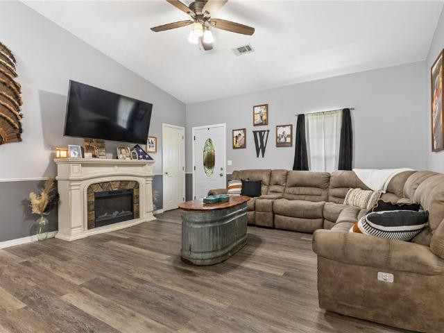 House for sale in Ark