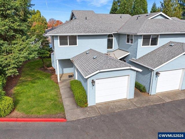 Condo for sale in Salem, Marion County