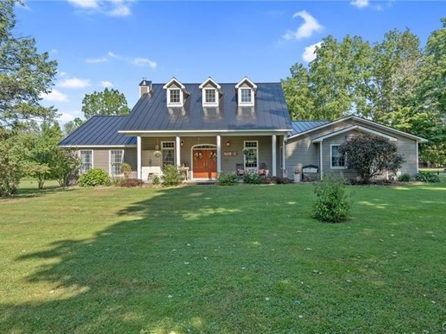 House for sale in Oswego, New York