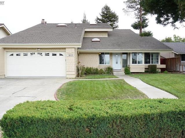 House for sale in Pleasanton, Alameda County