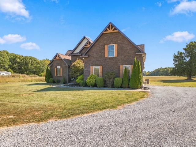 House for sale in White House, Middle Tennessee