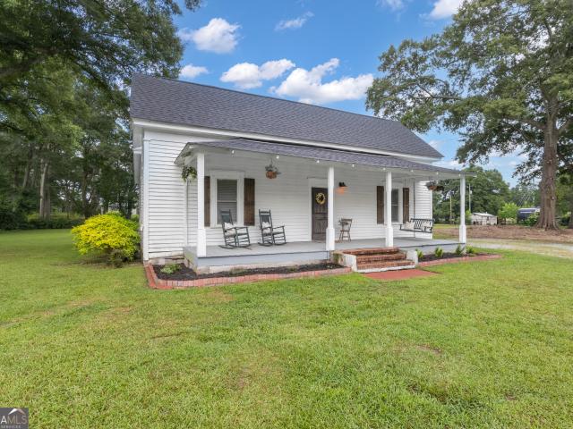 House for sale in Grantville, Georgia