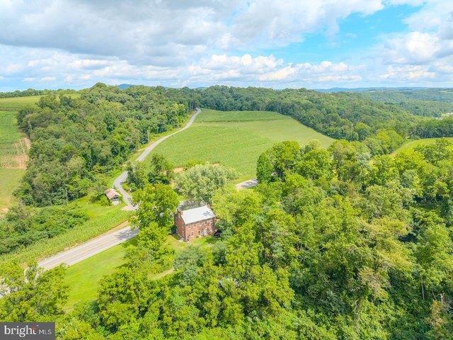 Farm for sale in Herndon, Pennsylvania