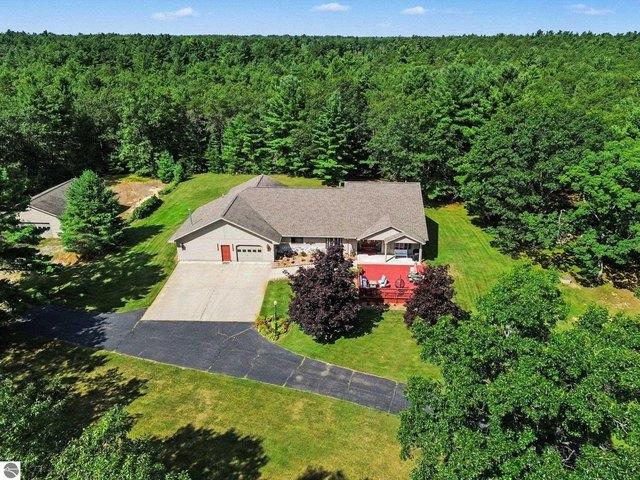 House for sale in Oscoda, Michigan