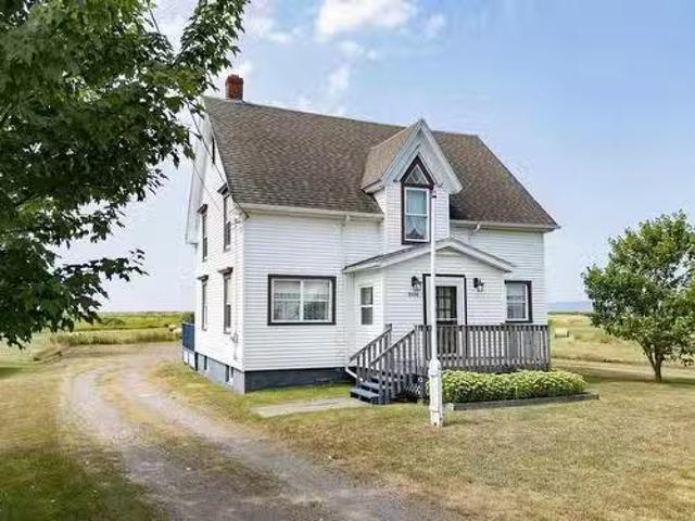 House for sale in Advocate Harbour, Nova Scotia