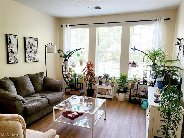 Condo for sale in Lorain, Ohio