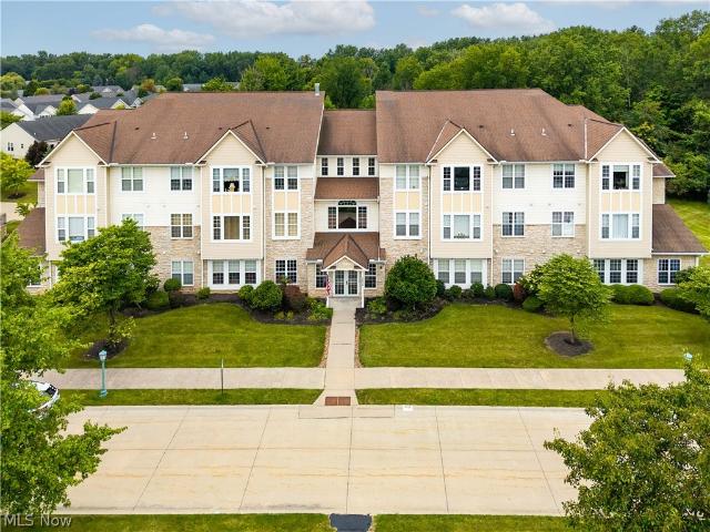 Condo for sale in Lorain, Ohio