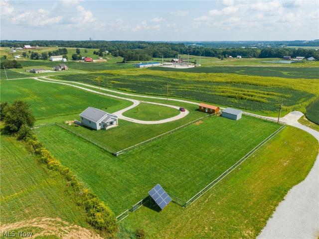 House for sale in Fredericksburg, Ohio
