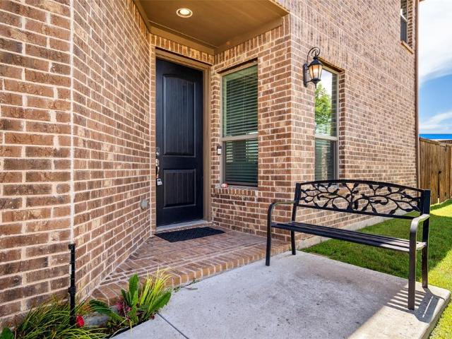 Townhouse for sale in Carrollton