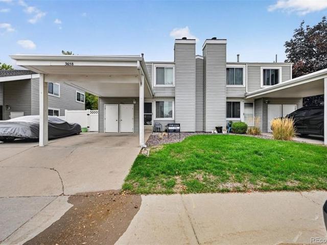 Townhouse for sale in Thornton, Adams County