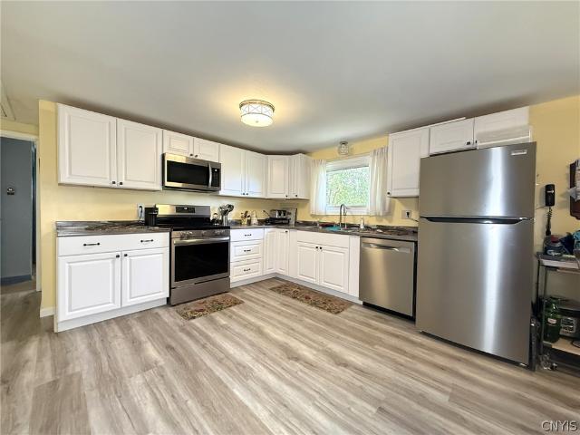 House for sale in Town of Pompey, Onondaga County