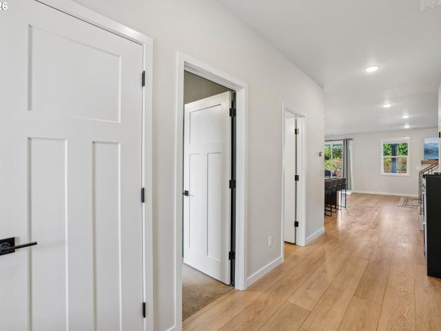 House for sale in Farmstead Crossing, Forest Grove