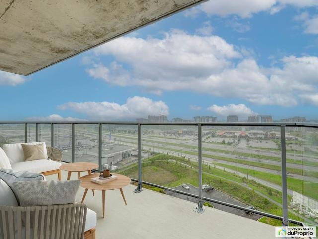 Apartment for rent in Chomedey, Laval (région administrative)