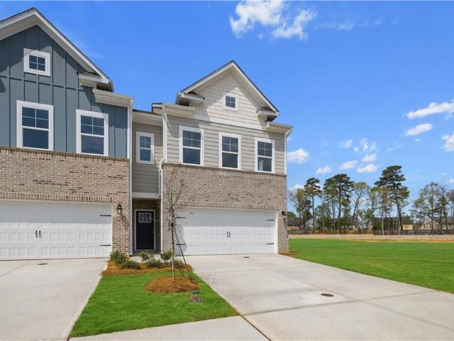 Townhouse for sale in Snellville, Georgia