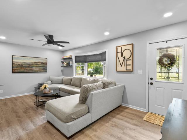 House for sale in Danway, Sheridan