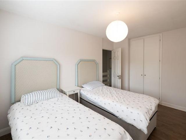 Detached House for sale in Clondalkin, North Tipperary