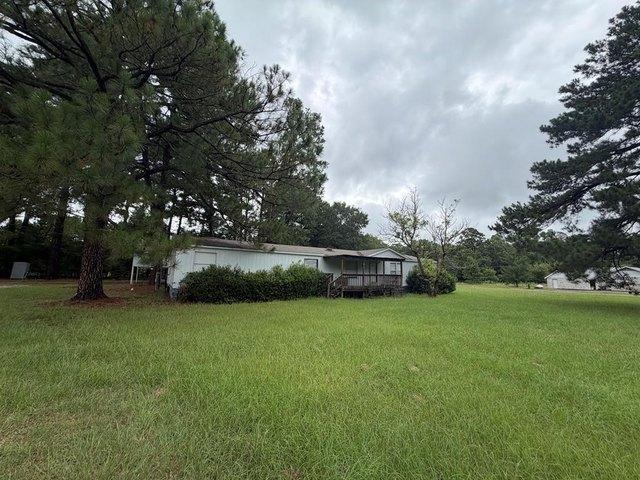 House for sale in Elkhart, Texas